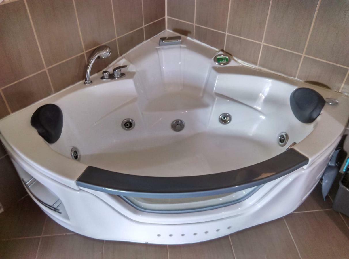 Apartman Pod Kalvariou - Rodinny Dom Banská Štiavnica Exterior foto